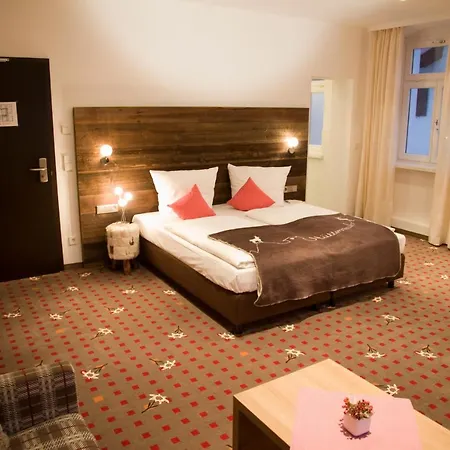 Alpin Lifestyle Loewen & Strauss Hotel