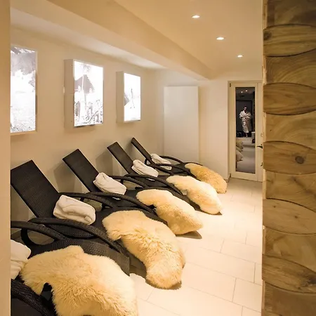 Alpin Lifestyle Loewen & Strauss Hotel 4*